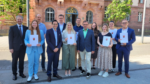 Nachwuchskräfte der SGD Nord starten nach Ausbildung und Studium ins Berufsleben