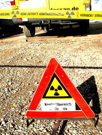 Warndreieck zur Kennzeichnung des Bereichs mit möglicher radioaktiver Strahlung