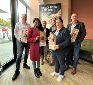 Gruppenfoto in der Bäckerei