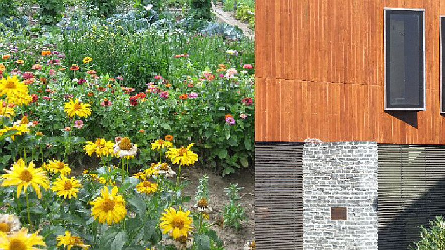 Collage Bau- und Gartenkultur
