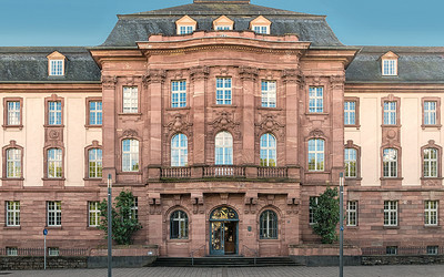 Gebäude